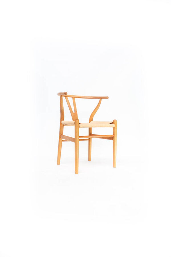 Replica Hans Wegner Wishbone Chair – Natural Frame and Seat